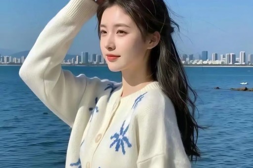 刘晓庆被指耍大牌现身河南万岁山和王婆同台全场冷脸拒讲话