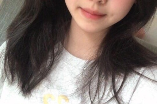 三山凌辉被曝出轨后毫不遮掩亲密姿态