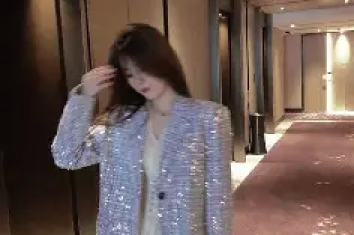 人前清纯人后疯狂？这4位情史混乱的女星每个都颠覆你的想象